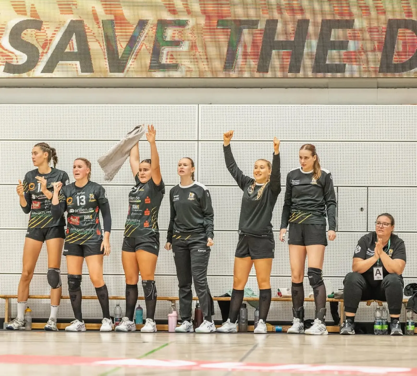 Nach wilder Achterbahnfahrt: TIGER Girls holen Punkt in Mainz